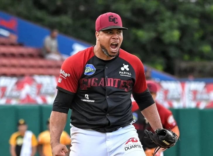 Gigantes blanquean a las Águilas y mantienen pelea por la clasificación post thumbnail image