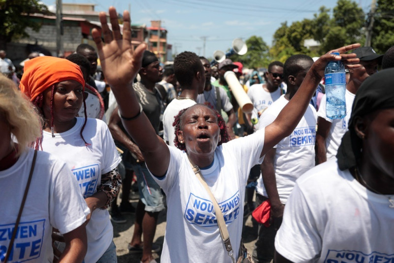 Haitianos protestarán hoy para exigir cese de deportaciones masivas post thumbnail image