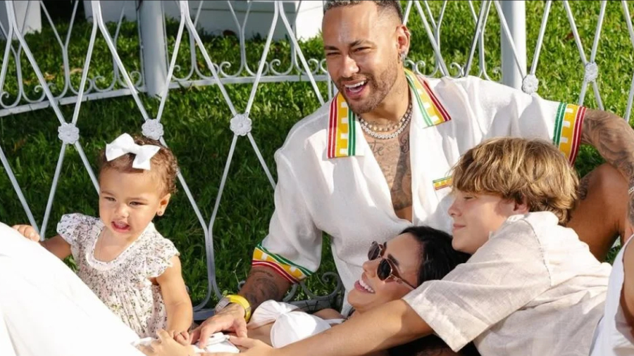 Neymar anuncia que será padre por cuarta vez post thumbnail image