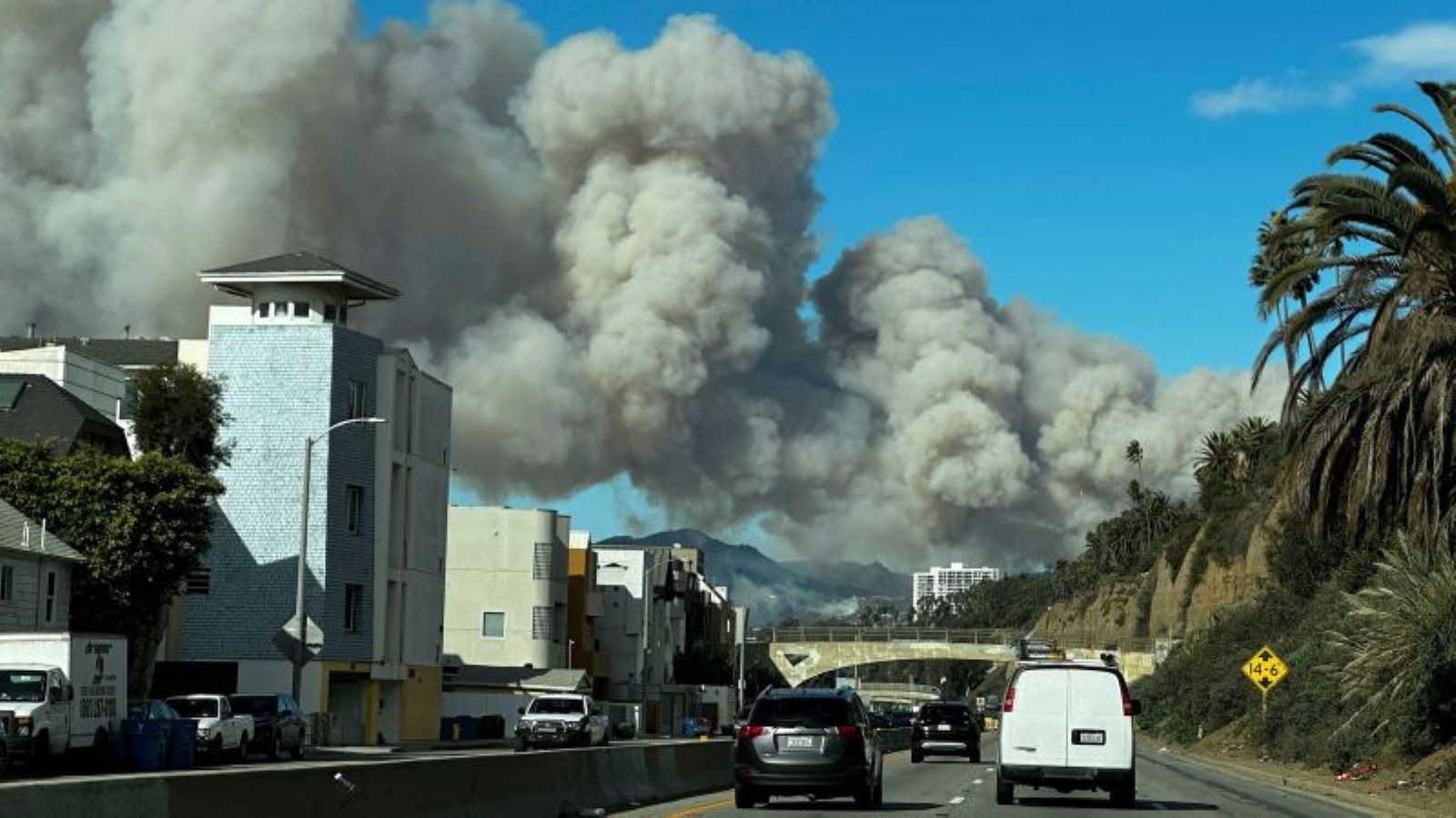 Incendios en California: última hora y noticias de los incendios en Los Ángeles post thumbnail image