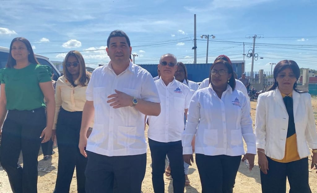 Autoridades de Salud chequean avances en construcción del nuevo hospital de Dajabón post thumbnail image