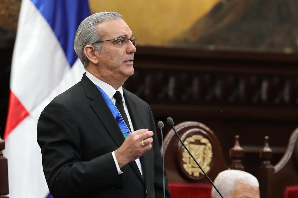 Abinader asegura hoy se sientan las bases de la transformación de la RD post thumbnail image