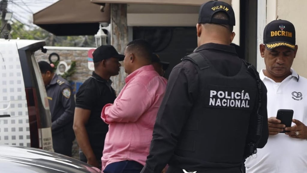 Hombre entra a oficina de abogados mata a jurista y luego se suicida post thumbnail image