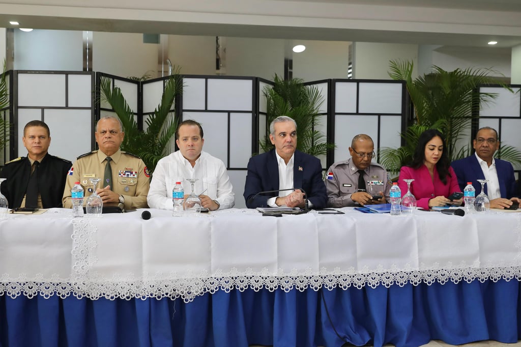Abinader lidera este lunes reunión clave sobre Plan de Seguridad Ciudadana post thumbnail image