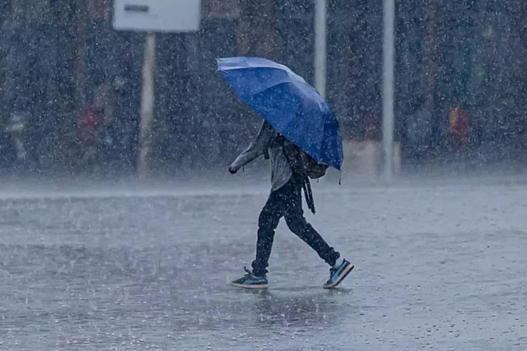 Vaguada provocará lluvias pasajeras este martes post thumbnail image