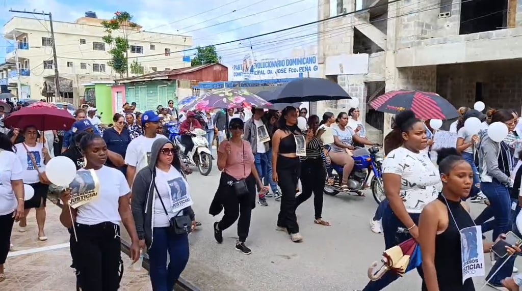 VIDEO: Piden justicia por joven asesinada en Sabana de la Mar post thumbnail image