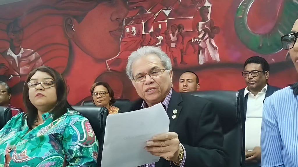 VIDEO: Médicos ratifican huelga nacional de 48 horas; advierten lucha en ascenso post thumbnail image