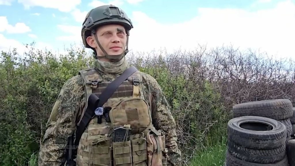 Misión suicida: Así espió un soldado ruso las tropas ucranianas desde la fosa enemiga post thumbnail image