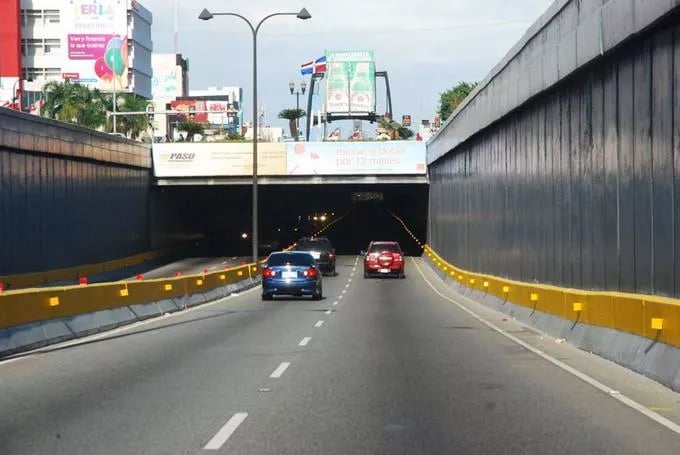 MOPC anuncia cierres por mantenimiento en elevados y pasos a desnivel de la capital  post thumbnail image