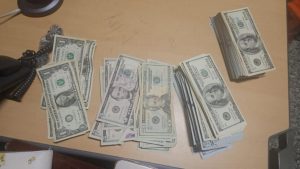Decomisan más de 40 mil dólares en equipaje de pasajero procedente de Miami post thumbnail image